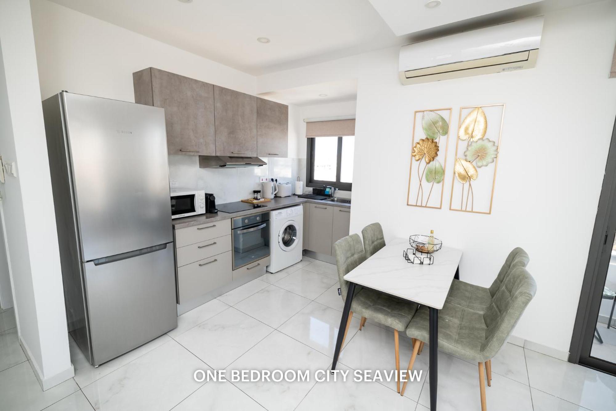 Lazuli City & Seaview Apartments Larnaca Exterior photo